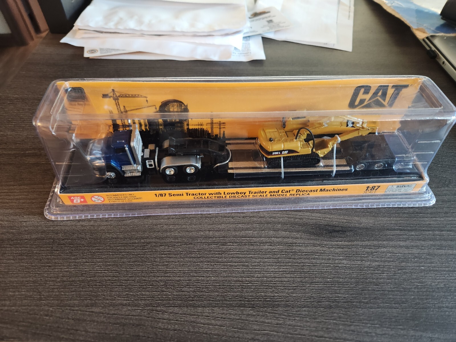 CAT CT660 DAY CAB TRACTOR w/LOWBOY TRAILER & CAT 315C HYDRAULIC EXCAVATOR – 1:87
