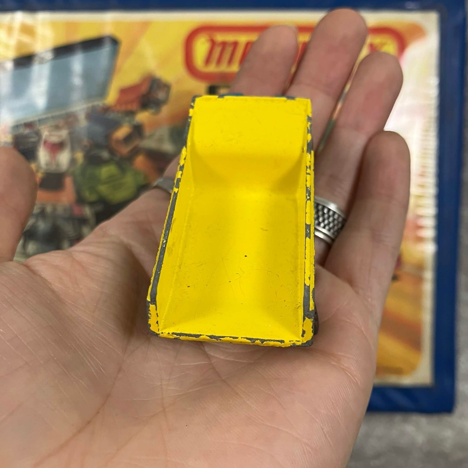Matchbox Series No 48 Dumper Truck Lesney Made in England Blue Yellow Superfast