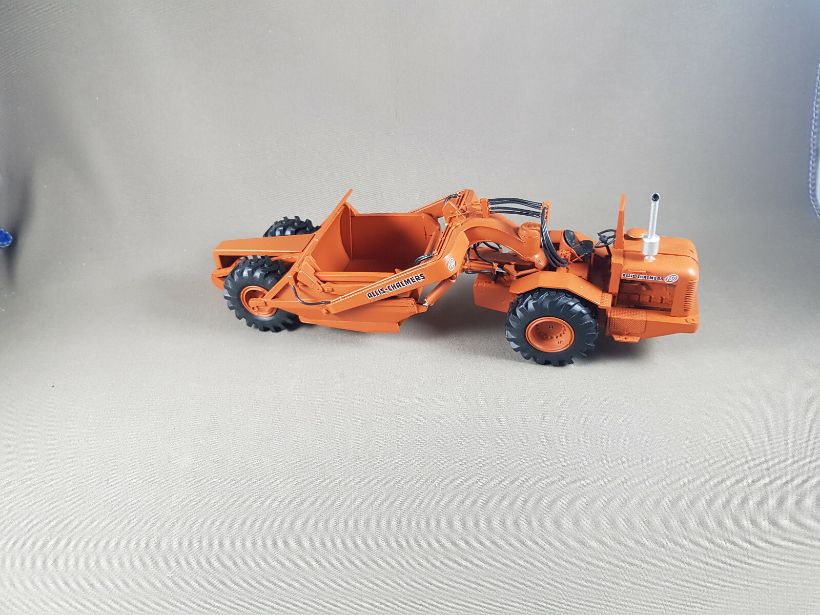 Allis Chalmers TS 160 scraper high detailed 1:50 scale model