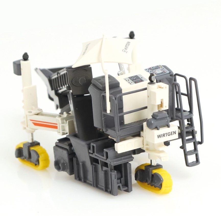 NZG – WIRTGEN SP15i – Slippery Formwork Machine – 1/50 – NZG1054