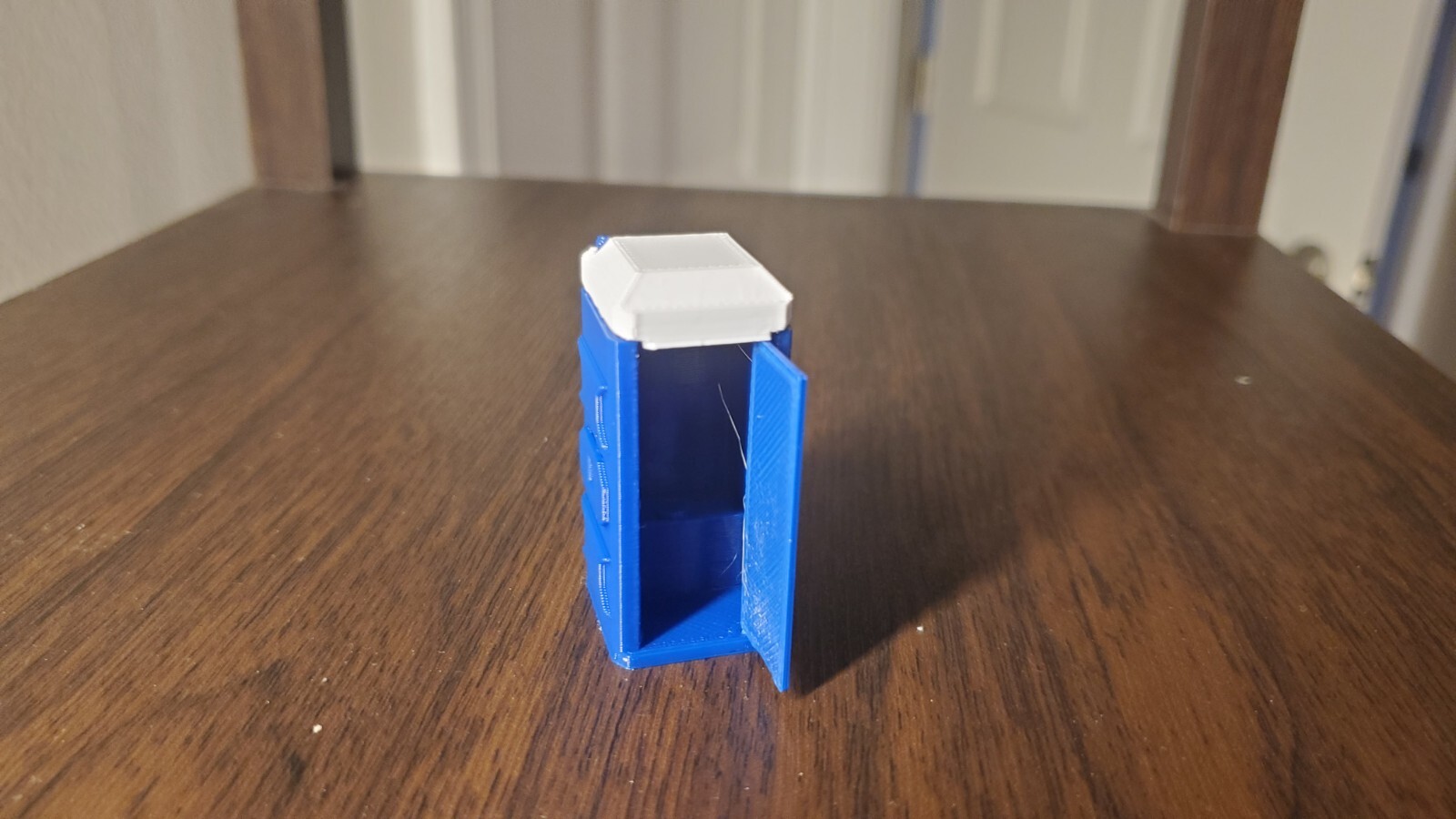 *2 pack* 1:50 scale porta-potty diorama accessory blue with white top *2 pack*
