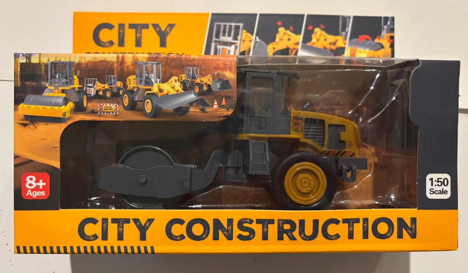 Lot of 4 City Construction 1/50th Scale Front end Loader Brand New
