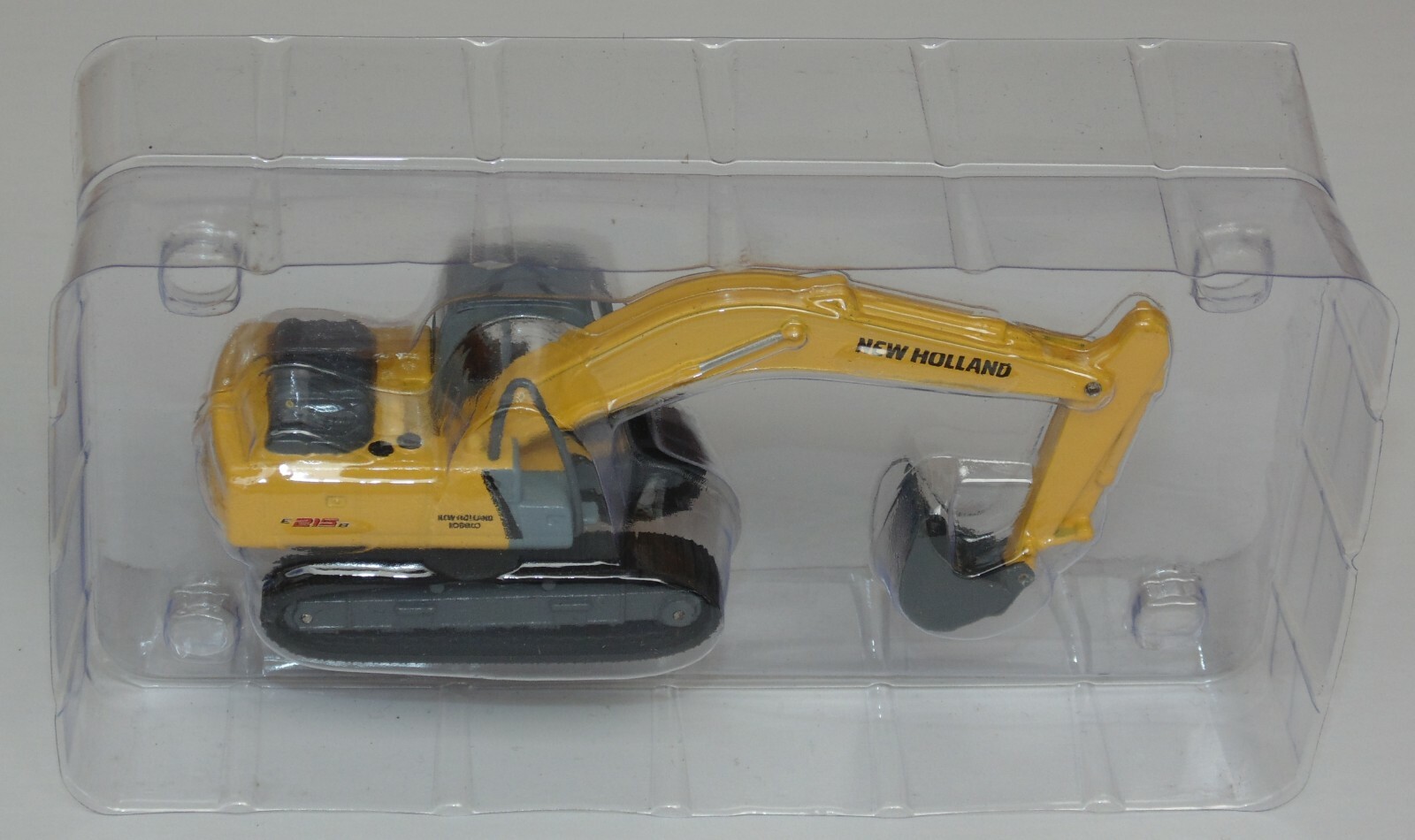 NEW HOLLAND E215B Excavator Crawler 1:87 DIECAST COLOMBIA