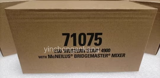 Western Star 4900 w/Lift Axle & McNeilus Mixer 1:50 Scale Diecast Masters 71075