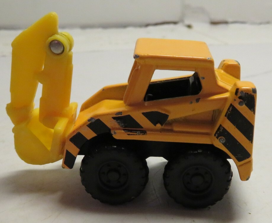Maisto Die Cast Little Trencher Bob Cat Type Backhoe Used Skid Steer Bobcat Toy