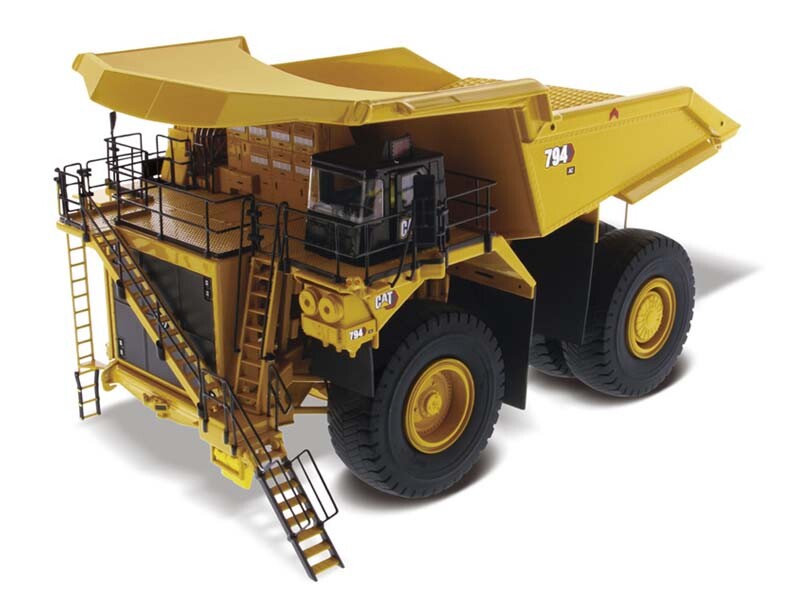 CAT Caterpillar 794 AC Mining Truck 1:50 Scale Model – Diecast Masters 85670