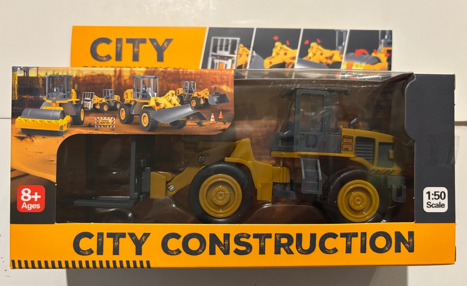 Lot of 4 City Construction 1/50th Scale Front end Loader Brand New