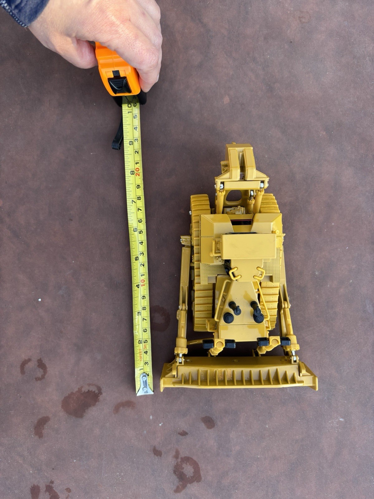 Caterpillar CAT Diecast D11R Dozer w/ Ripper 1:50 Scale Norscot Group
