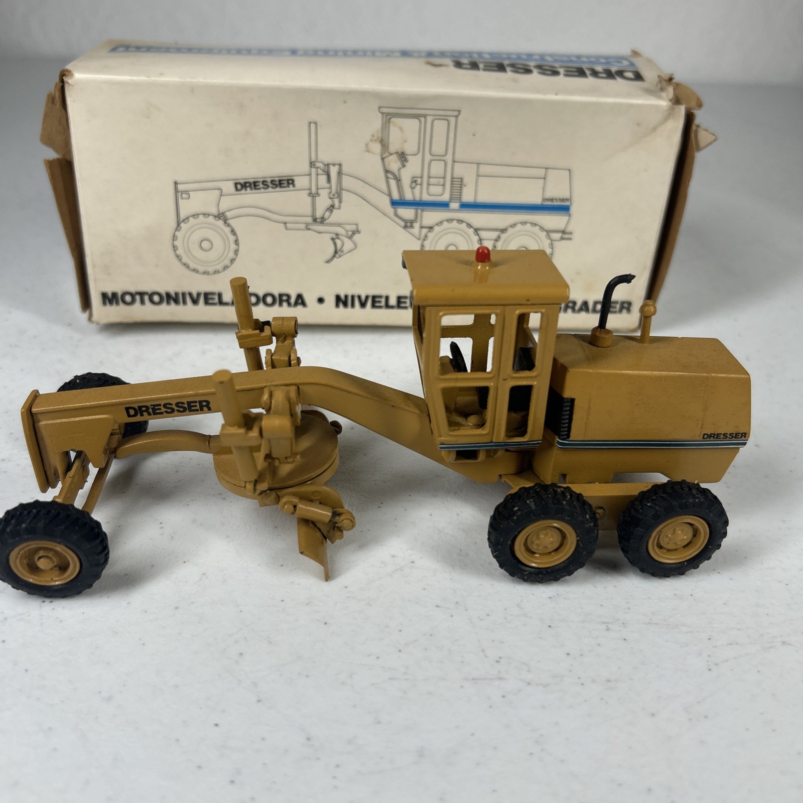 Dresser A450E Grader – 1/50 – Minimac #M-9.1 – N.MIB