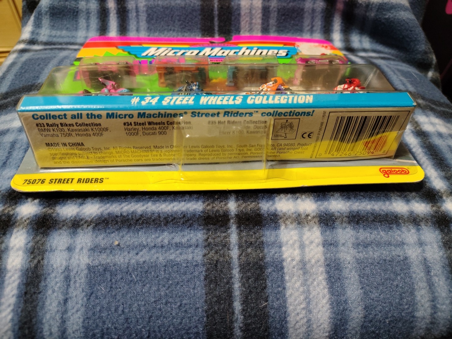 1994 Galoob Micro Machines – #34 Steel Wheels collection Color Changing 75076