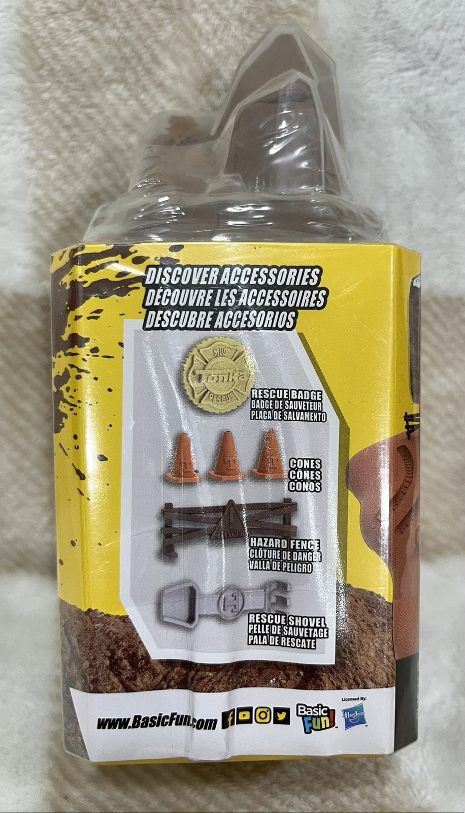 2020 Hasbro Tonka Mud Rescue Diecast Truck, Mud, & Accessories Set
