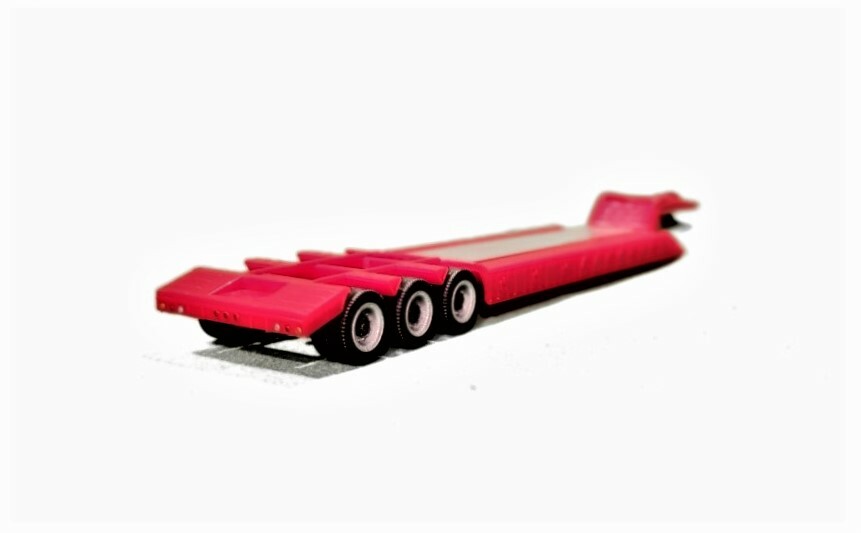 Set of 2 Cararama 185 Volvo Tri-axle Lowboy Trailers – Red 1/87 HO (plastic) NEW