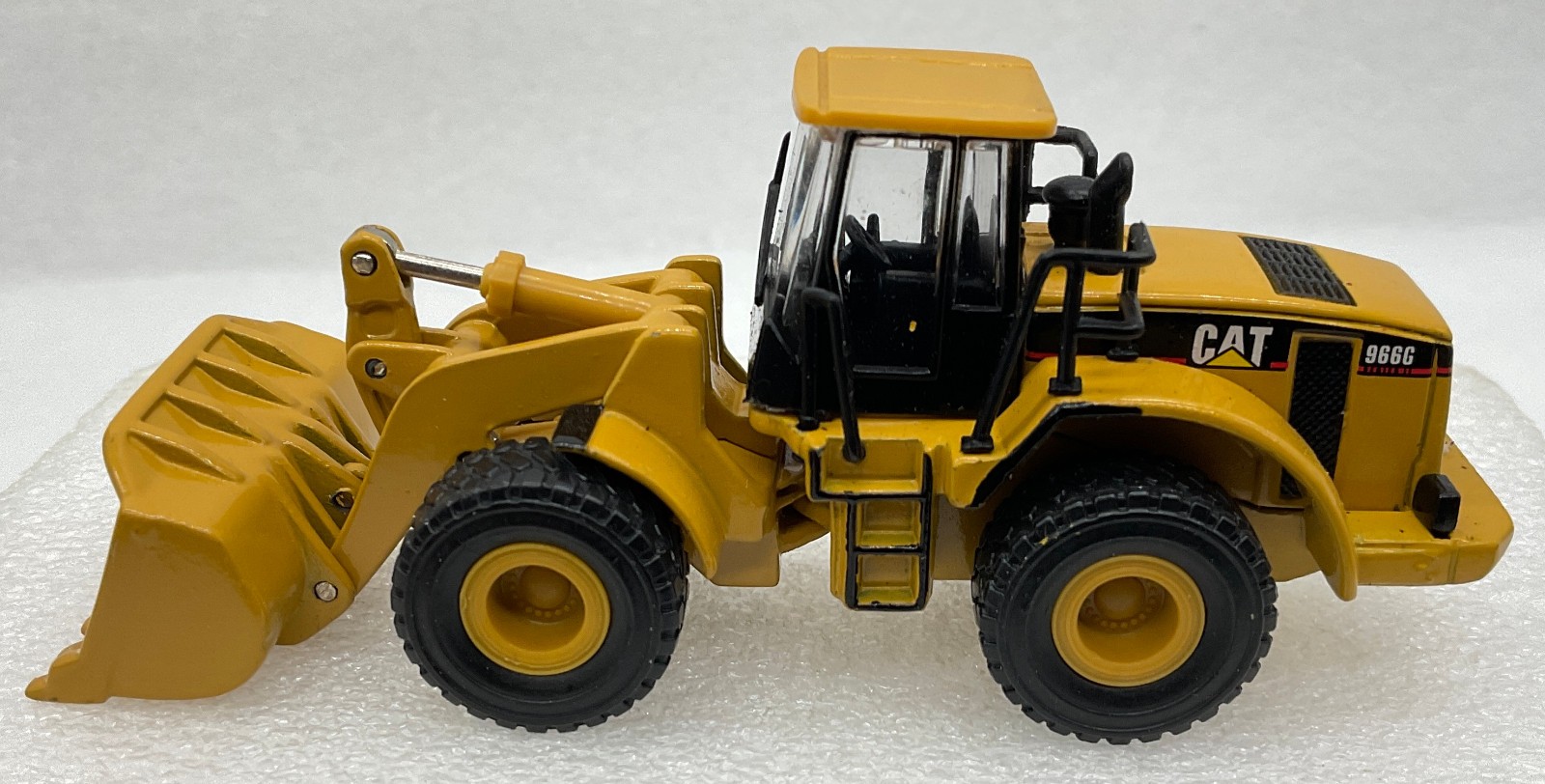Norscot CAT Diecast Construction Equipment 1/87 Scale Lot of 3