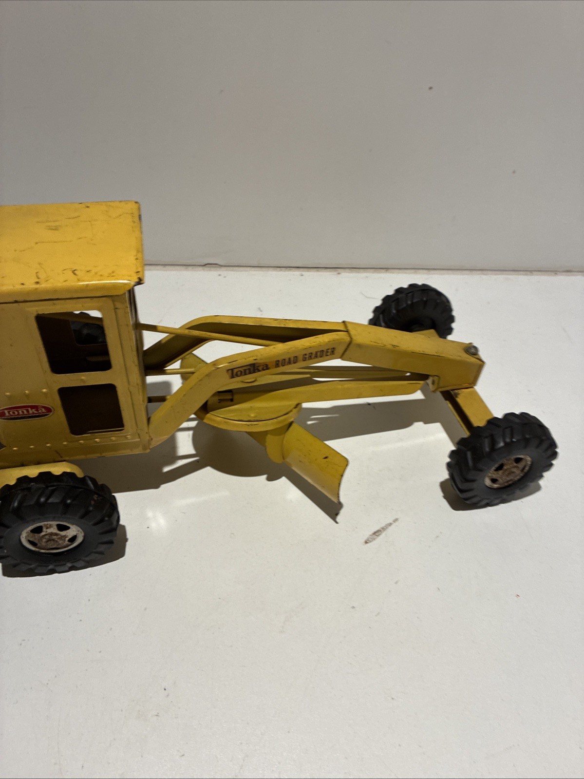 Tonka Truck ROAD GRADER DIe Cast Steel 1950-60’s 17in. Long STEERING