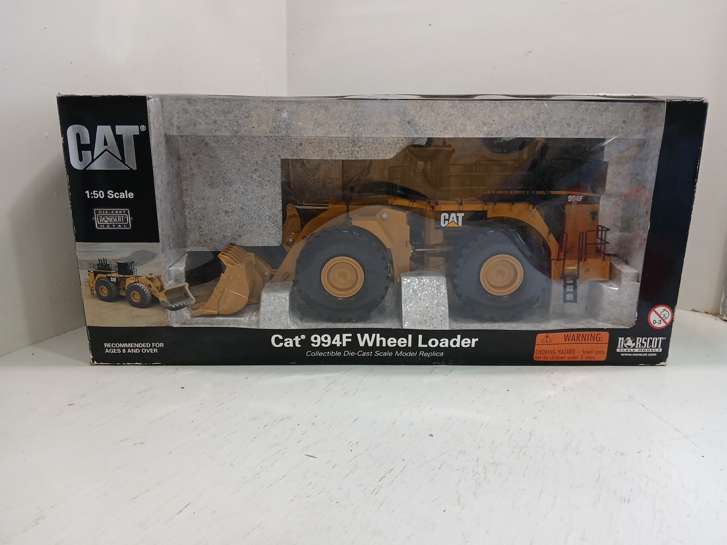 Norscot CAT 994F Wheel Loader 15-inch DieCast Model 1/50 Scale With Original Box
