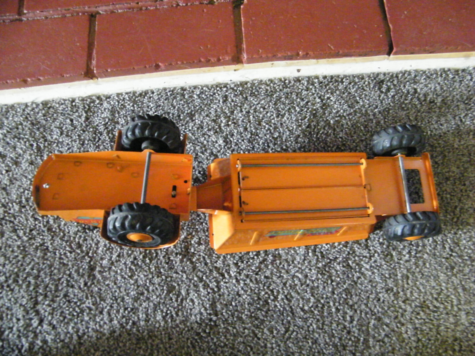 Vintage Marx Pressed Steel Lumar Contractor Earth Hauler MINTY