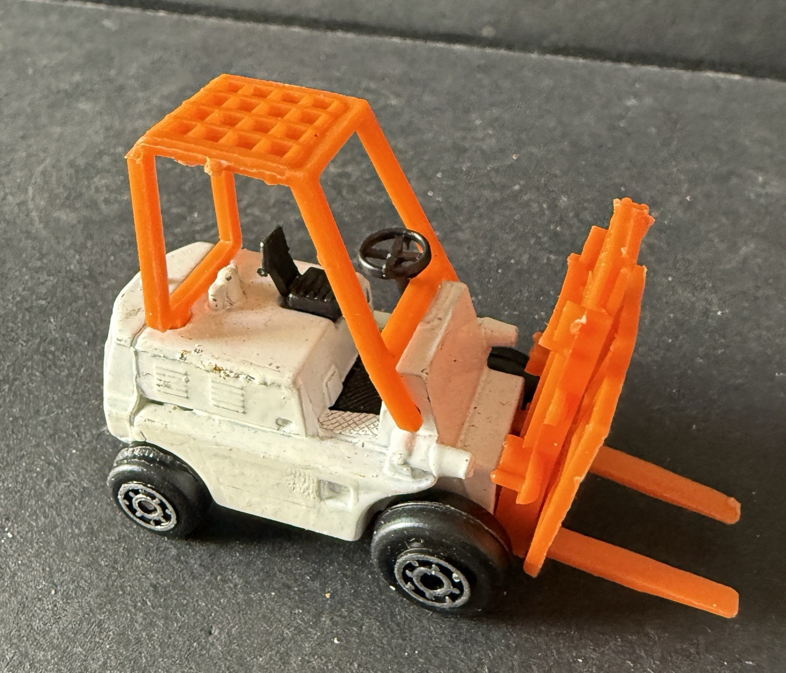 Zylmex Fork Life Truck P315 Forklift White/Orange Made in Hong Kong 2.75” Length