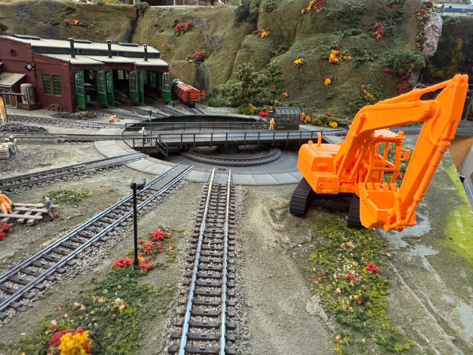 CAT Excavator 320D O Scale unpainted in Orange 3D printed large with tracks