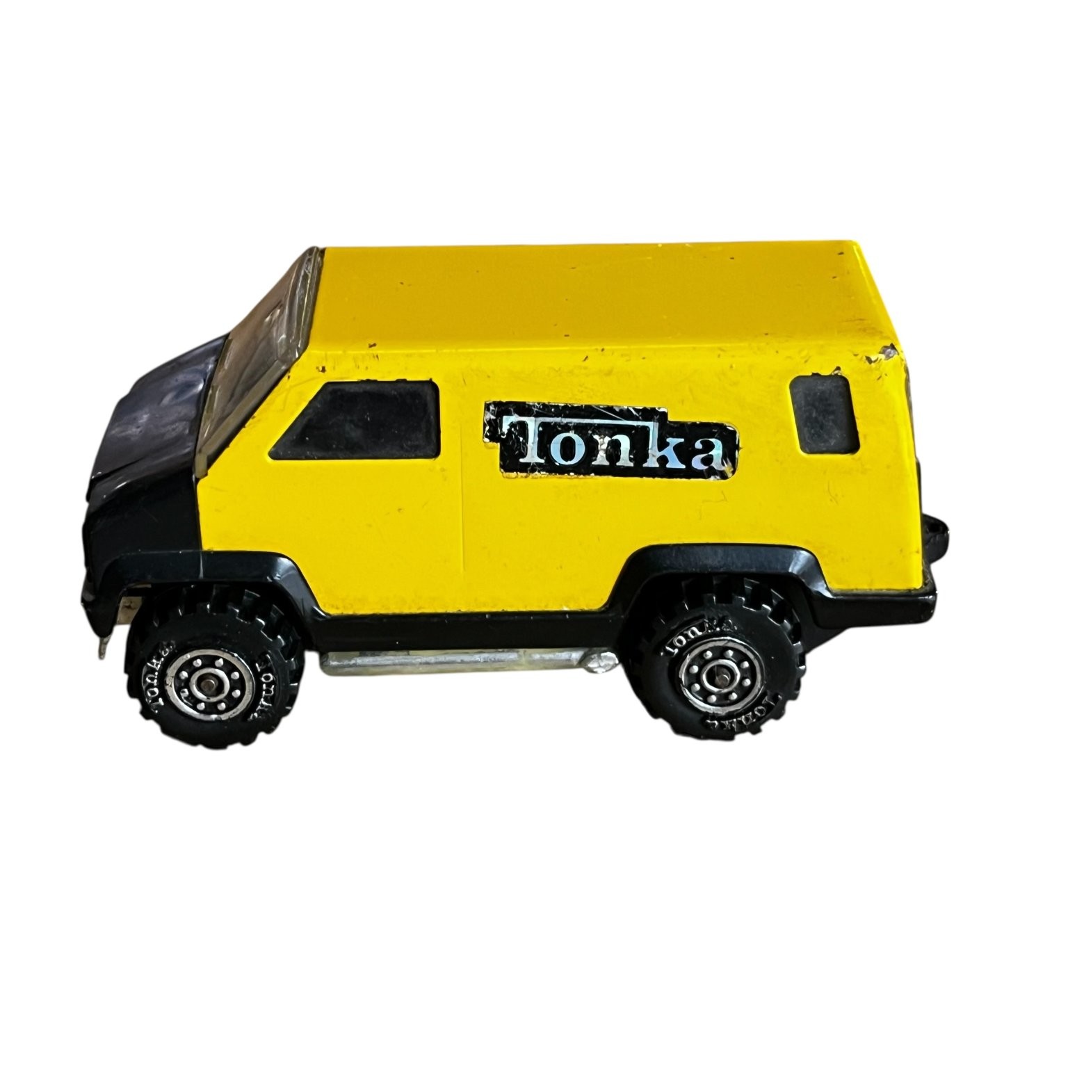 Tonka Vintage 1978 Yellow Diecast Van Toy Model Collectible 4 in.