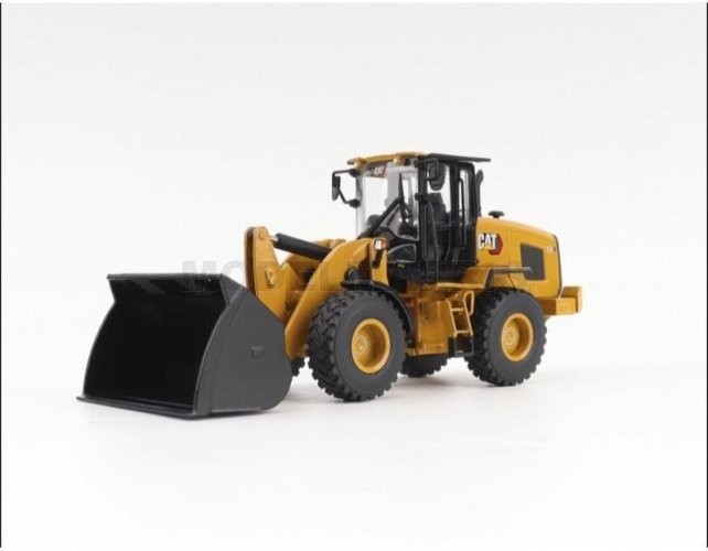 DIECAST MASTERS 85779 CAT 930 Compact Wheel Loader with 1/50 Accessories