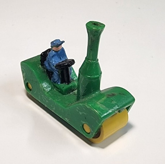 VINTAGE 1950&rsquo;s IRWIN MINI HARD PLASTIC Green STEAM ROLLER VHTF