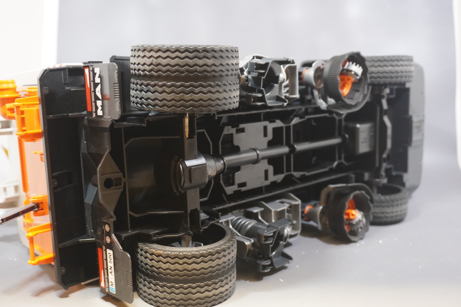 BRUDER #03780 MAN TGS Street Sweeper 1:17 Scale TRUCK BS100