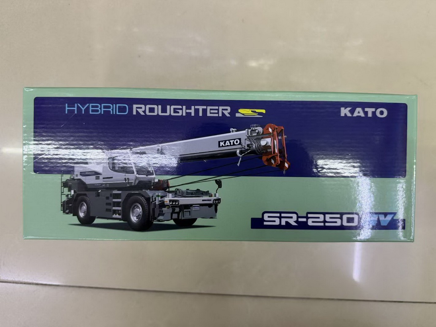 1/50 KATO SR-250Ri Premium Roughter Rough Terrain Crane Orange/B DieCast Model