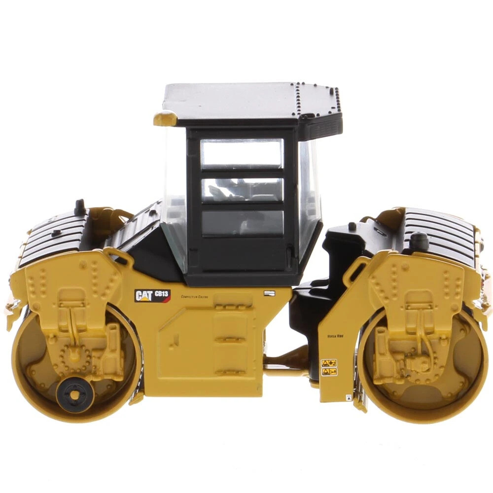 Diecast Masters 85631 Cat CB-13 Tandem Vibratory Roller with CAB 1/64 Scale