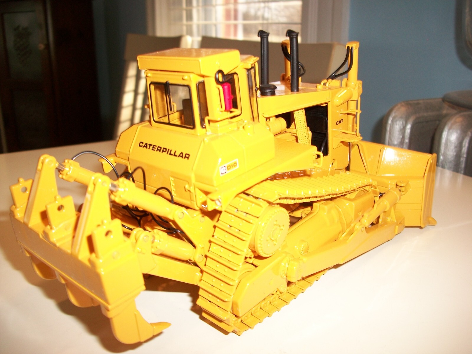 Cat D10 Dozer & 3 Rippers 1:48 By CCM #27 Of 600 W/Box & Certificate