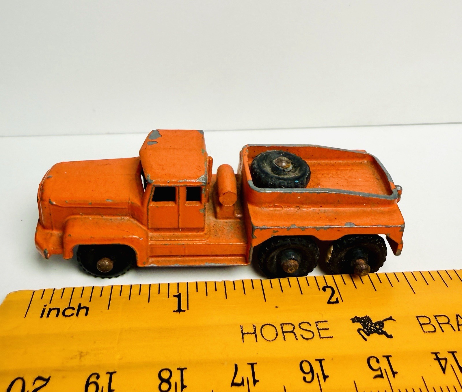 Vintage 1959 Matchbox Lesney No. 15 Rotinoff Super Atlantic Tractor Orange Semi