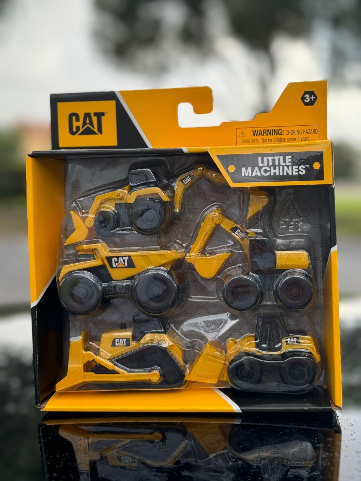 CAT Construction Toys Little Machines – Truck Toy – 5 Piece Set