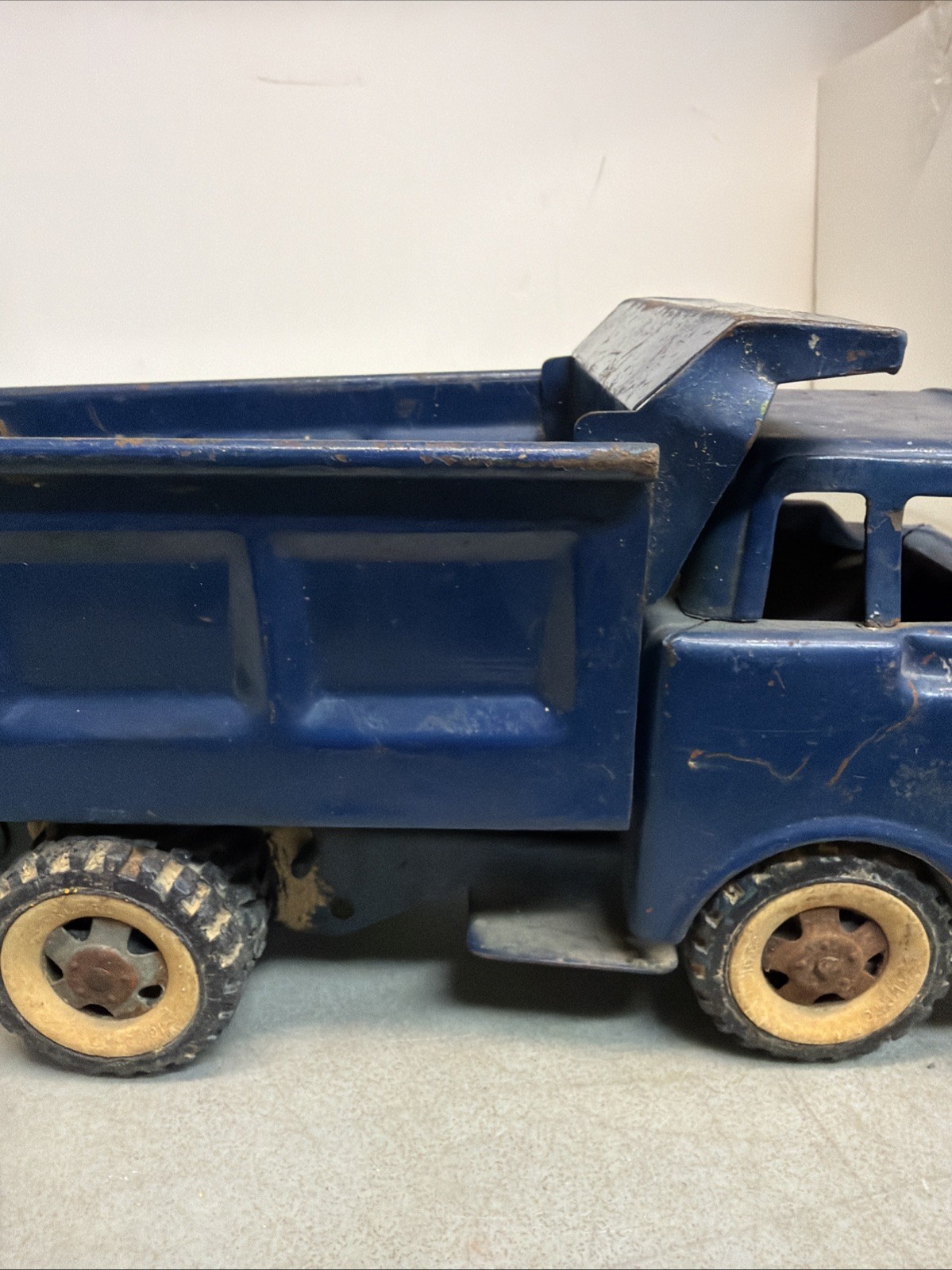 VTG Blue Structo Dumper – Pressed Steel Toy Dump Truck RARE