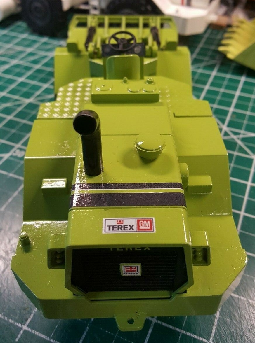 1/40 GESCHA « TEREX 72-71 » Loader w « Custom Open Cabin » – FREE SHIPPNG !!!