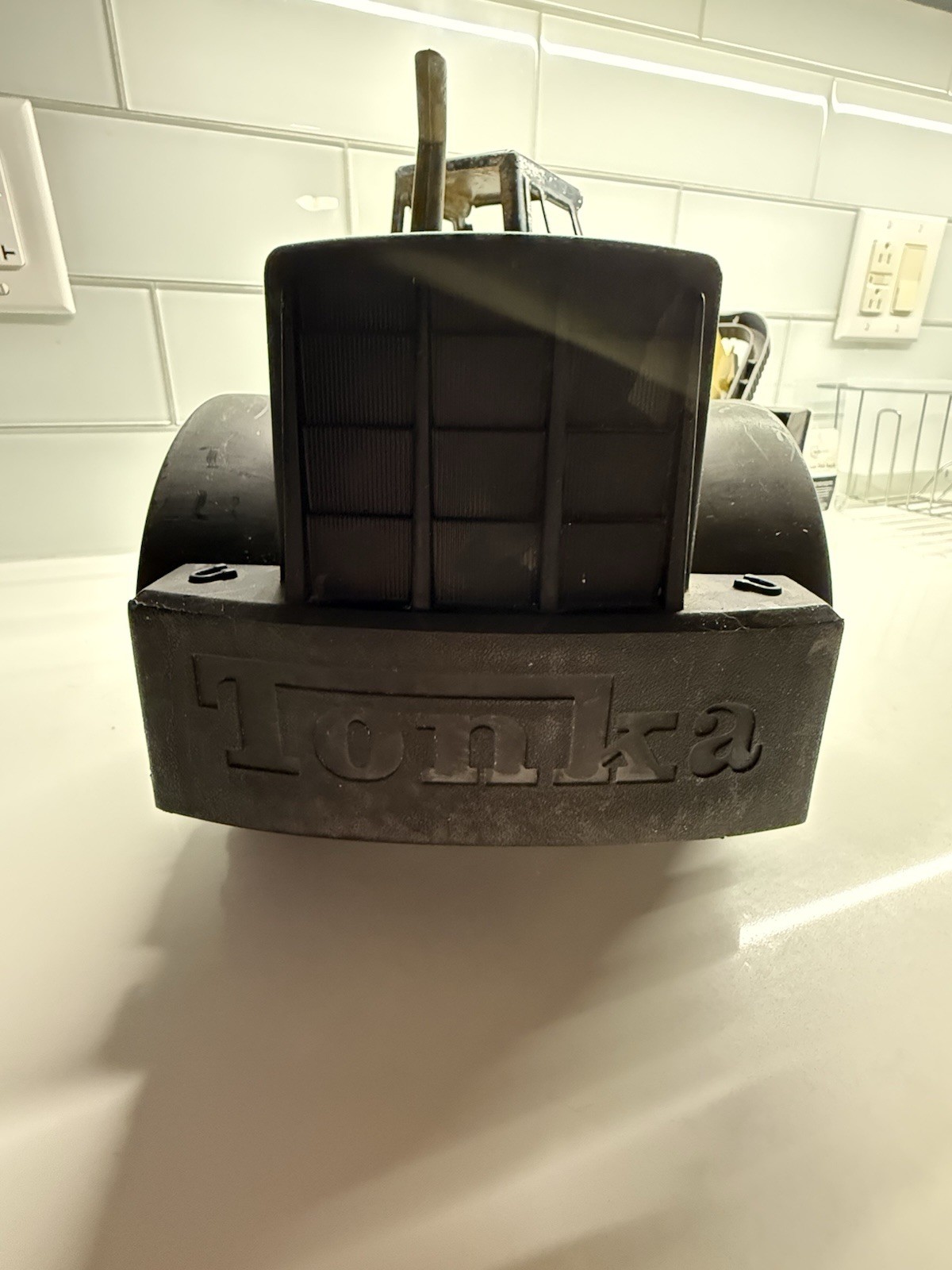1999 Vintage Tonka XMB-975 Pressed Steel Mighty Diesel Front End Loader Toy