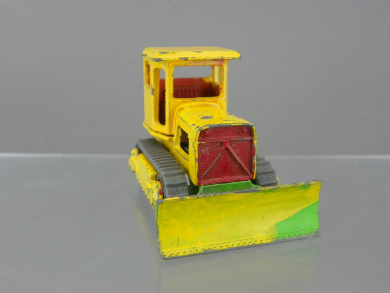 Vintage 1970&rsquo;s Playart Diecast 1/60 Construction Tractor Bulldozer w/ Tracks HK