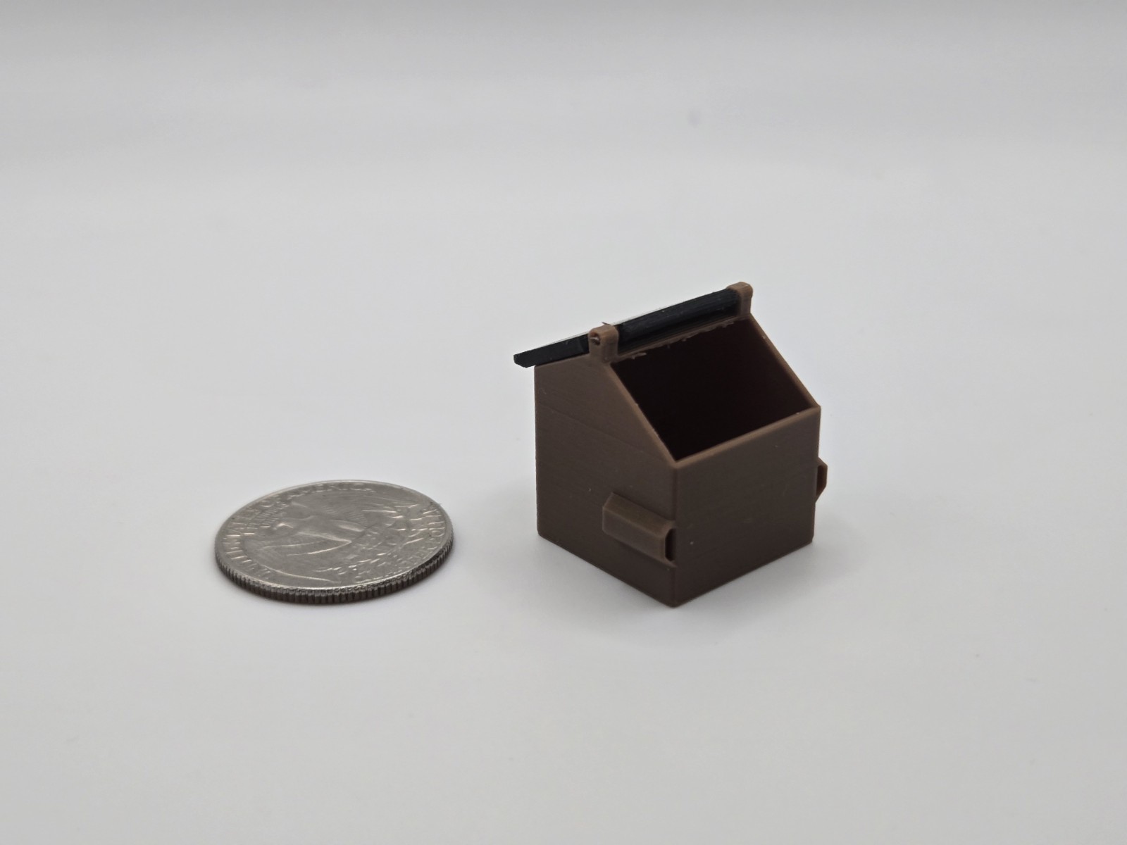 1/87 Scale 8 Yard Dumpster in Brown