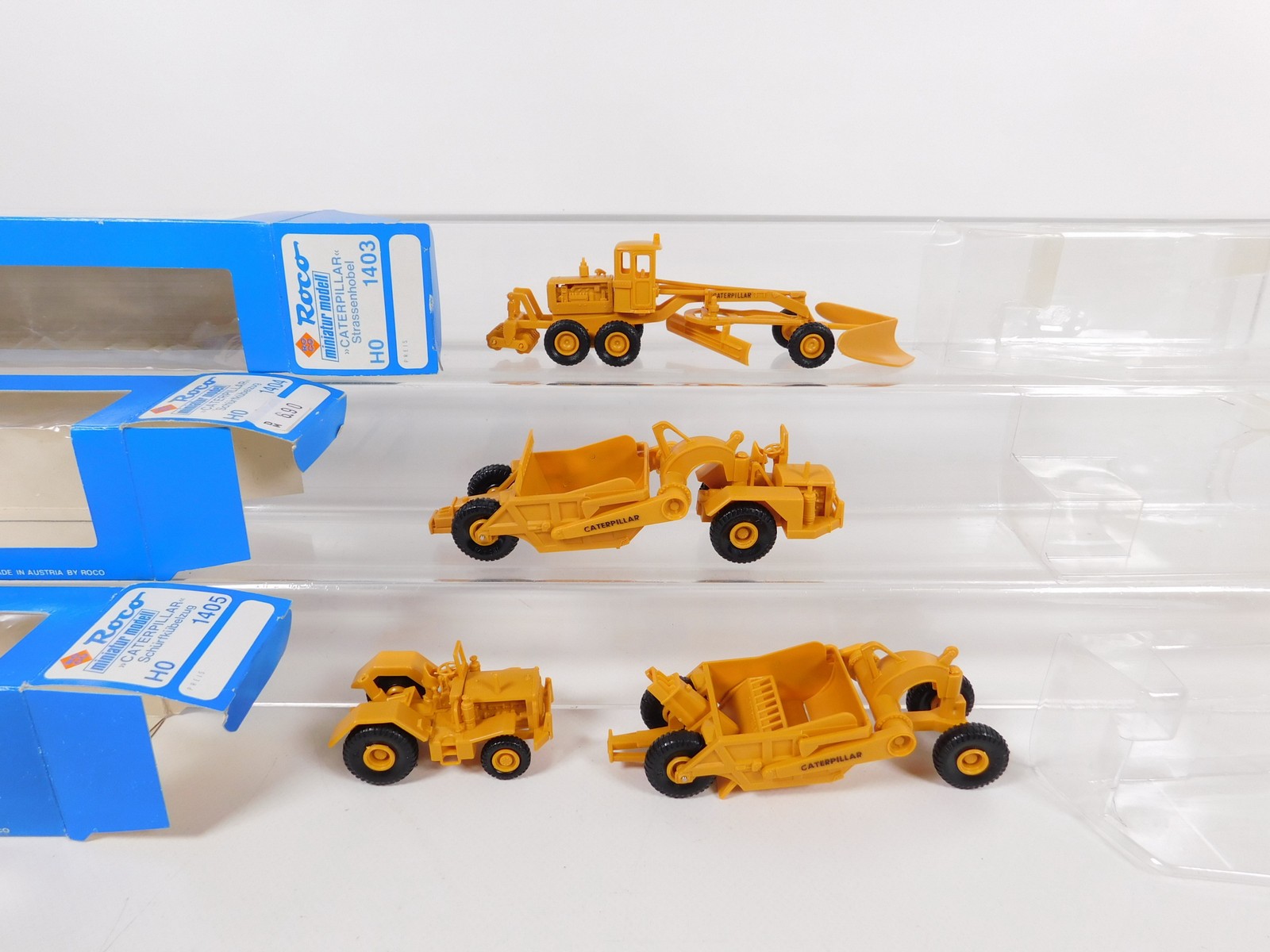 Roco 1:87 H0 3x Caterpillar 1403 1404 1405 Scraper Bucket Truck New OVP