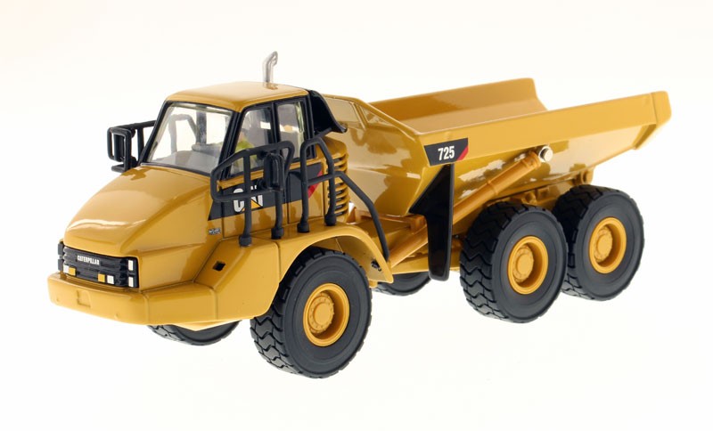 DIECAST MASTERS – CATERPILLAR 725 Driver Articulated Dumper – 1/50 – DC…