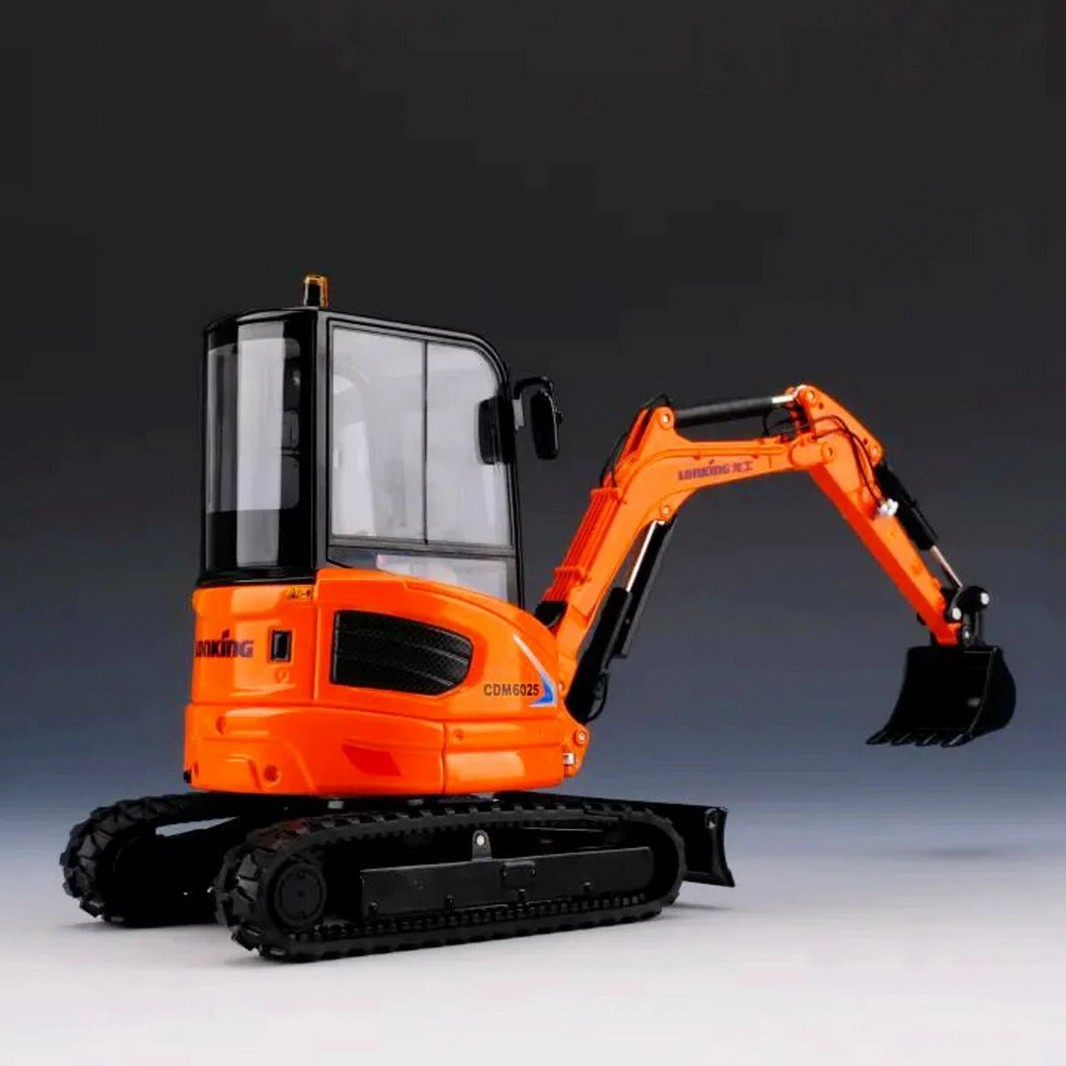 1/20 Scale LonKing CDM6025 Compact Excavator Diecast Model Toy Collection Gift