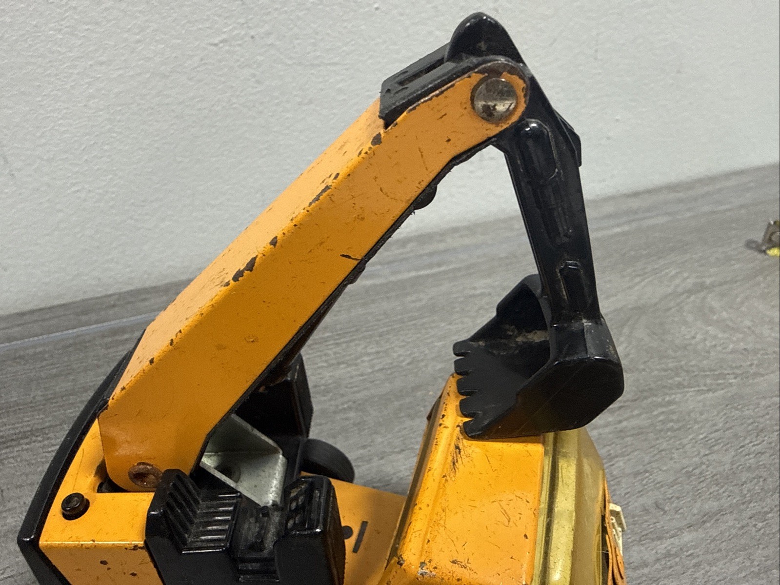 Vintage 1970s Tonka 55010 Toy Metal Excavator Backhoe 5.75&Prime; Antique Truck