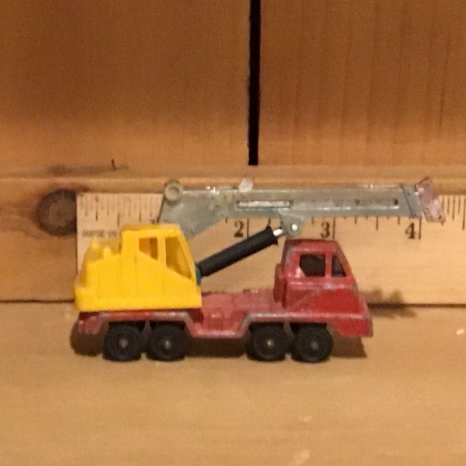 Matchbox Diecast Crane Truck Vehicle – Red Yellow Silver Black Green