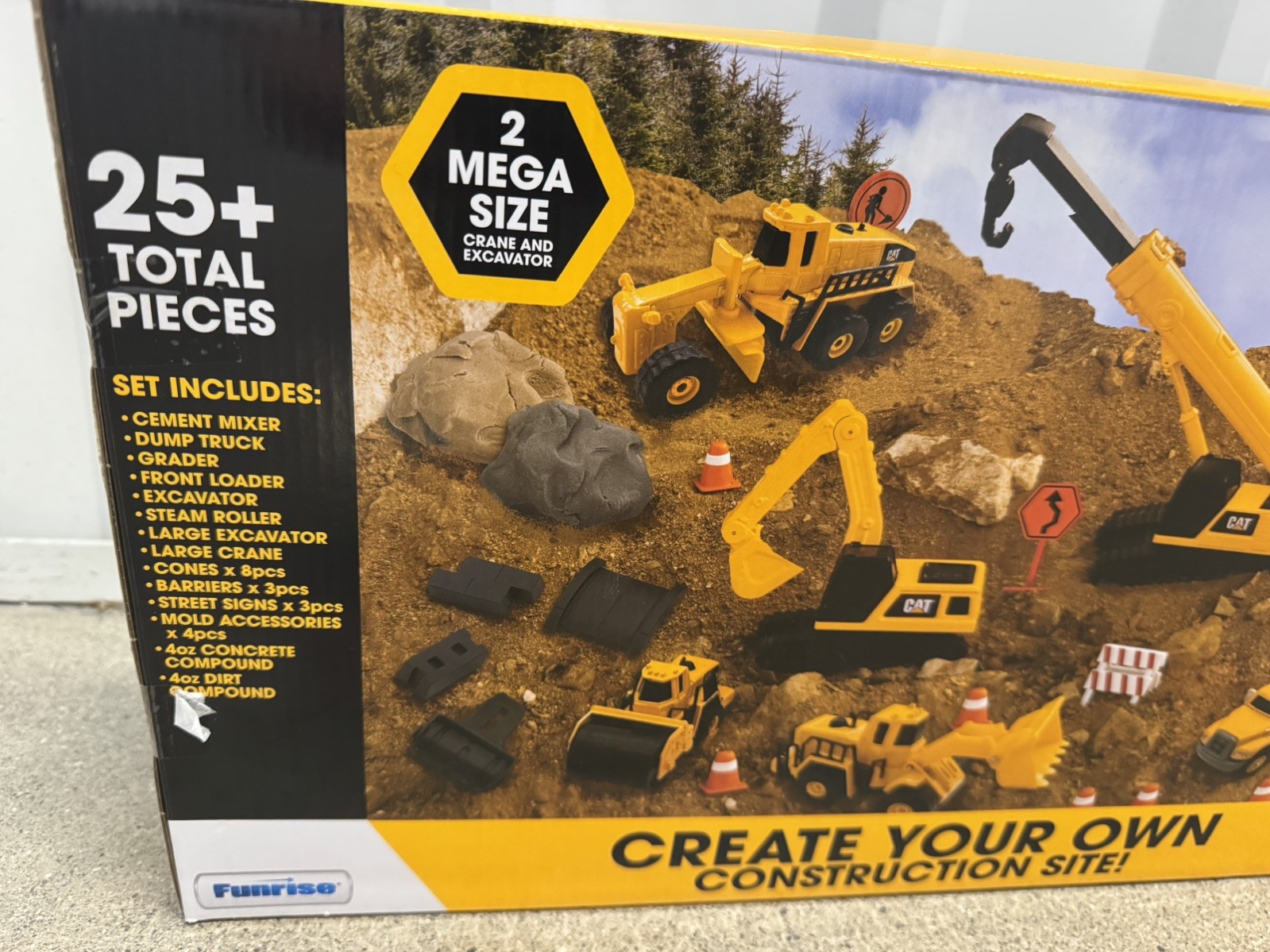 CAT Diecast Construction Vehicles Dump Trucks Playset Toys for Kids.