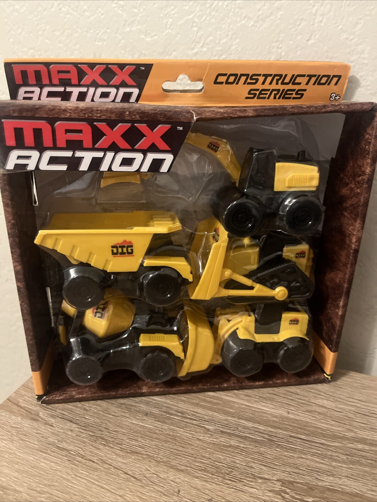 Sunny Days Maxx Action Dig Construction Series 5 Piece Vehicle Set Age 3 & Up