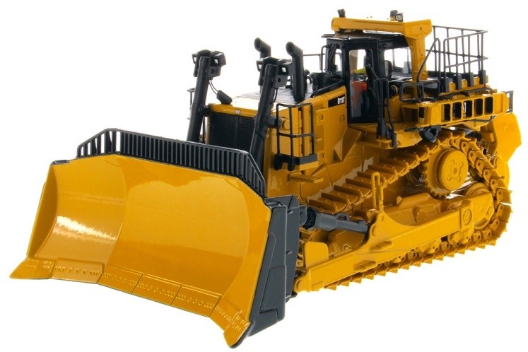 DIECAST MASTERS – Toro CATERPILLAR D11T with Driver and Metal Case – 1/50 …