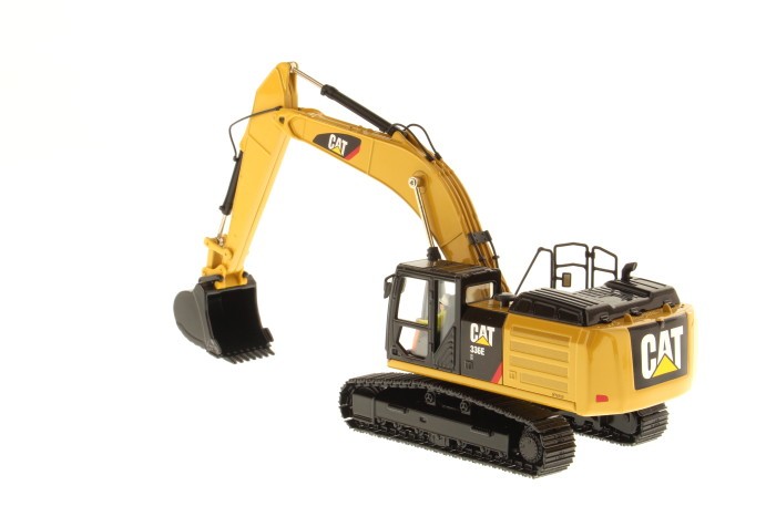 DIECAST MASTERS – CATERPILLAR 336 EH Accompanied Figure and Box…