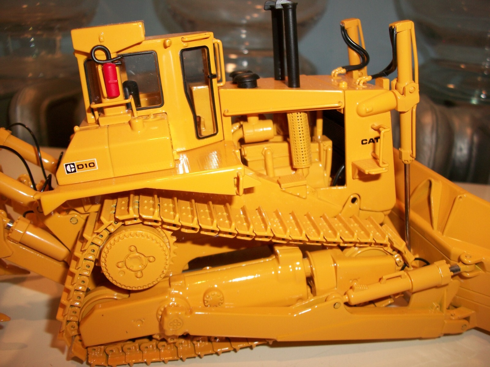 Cat D10 Dozer & 3 Rippers 1:48 By CCM #27 Of 600 W/Box & Certificate