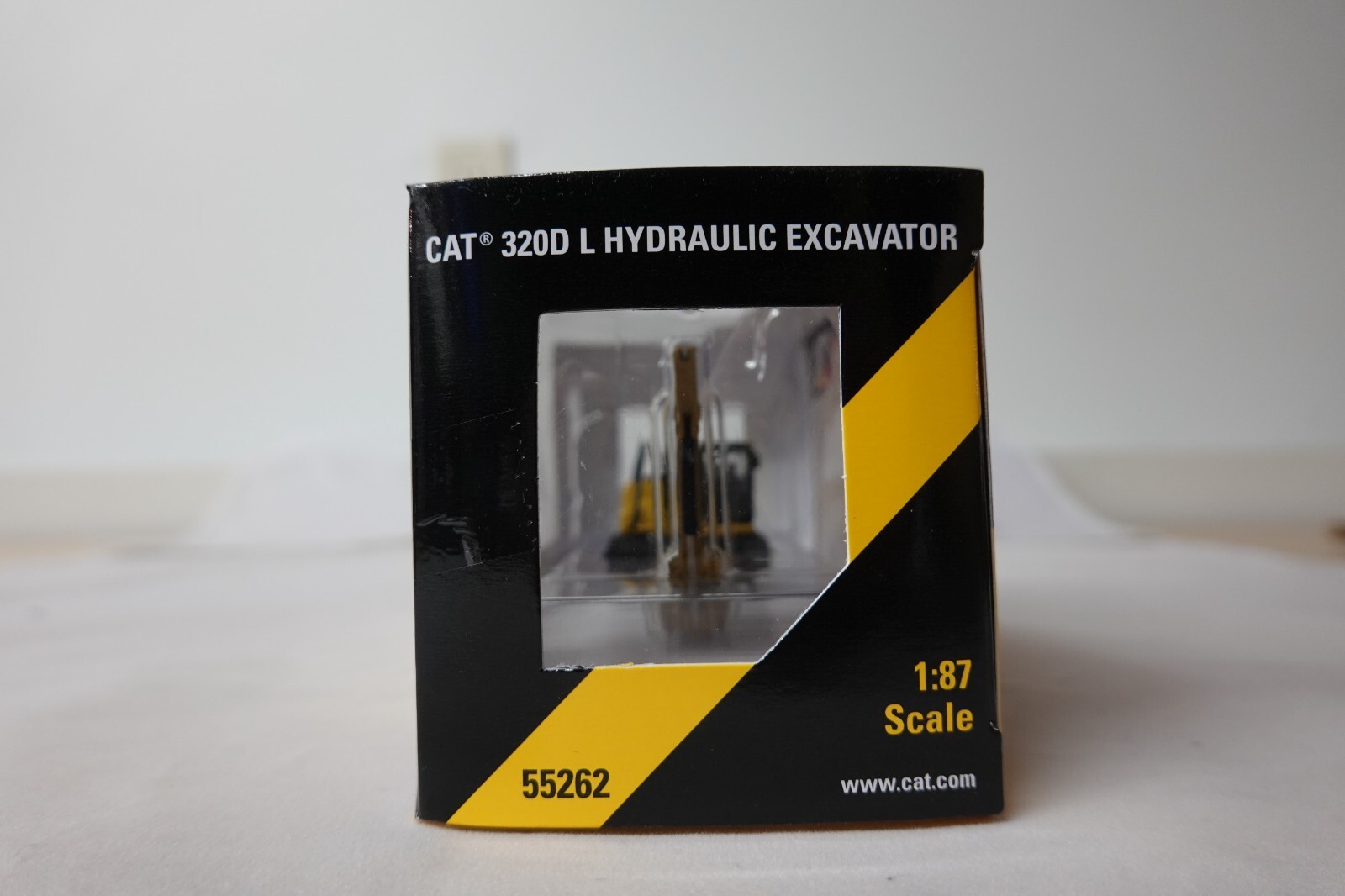 NORSCOT 55262 CAT 320D L HYDRAULIC EXCAVATOR 1:87 SCALE N.I.B