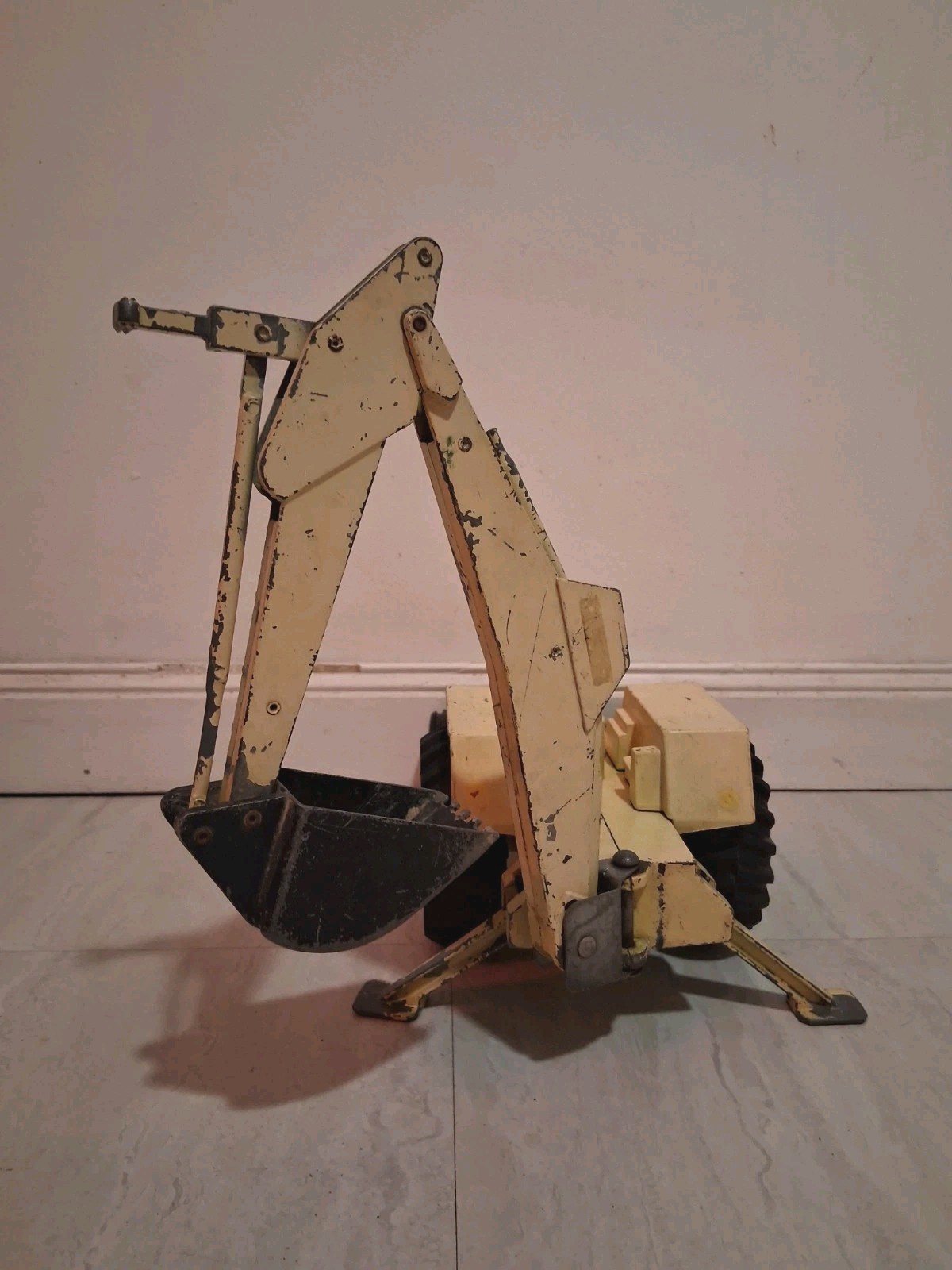 Vintage 1970s ERTL Ford Diecast Backhoe 1/12 Scale For Parts Or Restoration