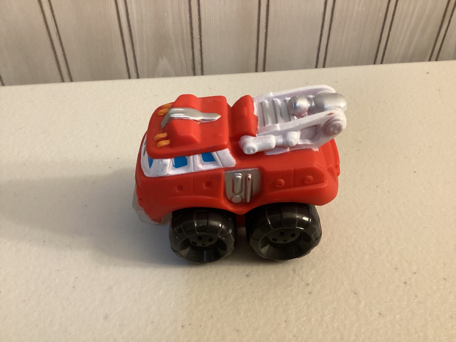Chuck & Friends Boomer The Fire Truck 2008 Tonka Hasbro 2.5” X 1.5” X 2”