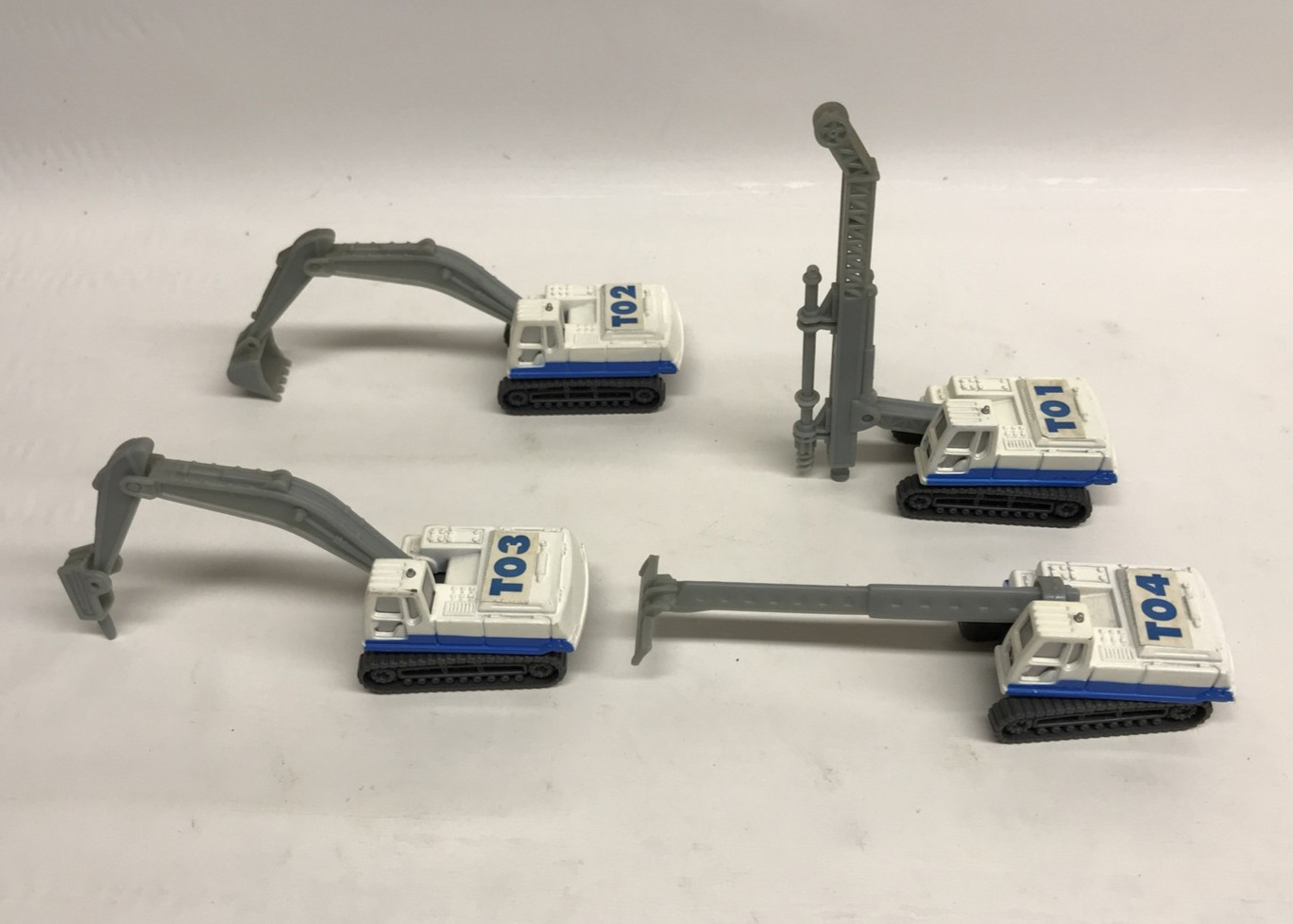 4 Unknown Brand Tracked Construction Toys T01-4 Backhoe Hammer Scraper Drill